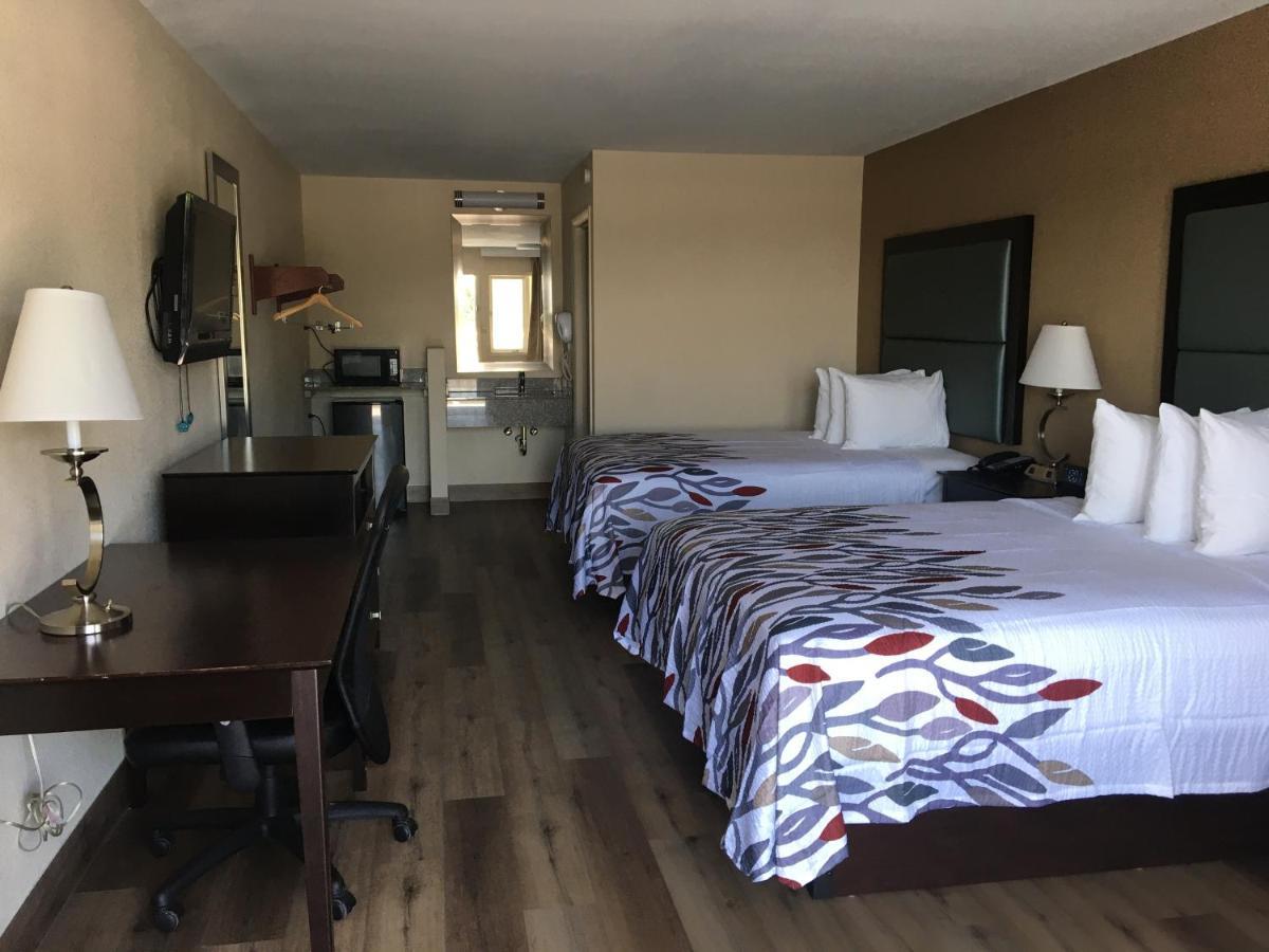 Red Roof Inn Staunton Zewnętrze zdjęcie