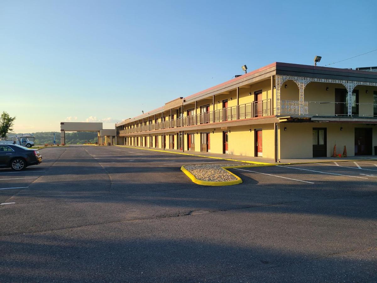 Red Roof Inn Staunton Zewnętrze zdjęcie