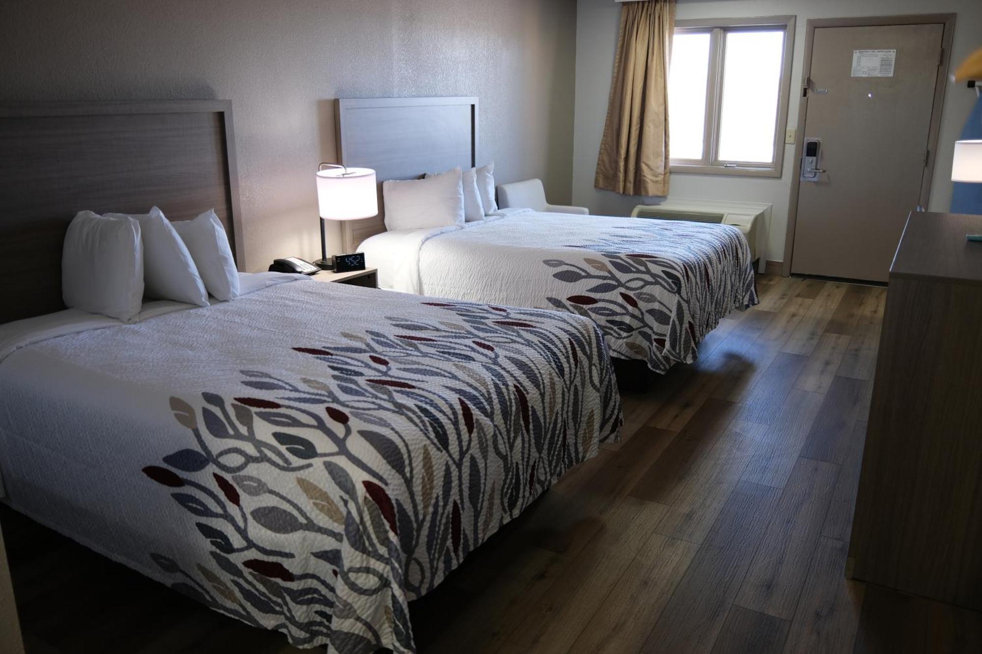 Red Roof Inn Staunton Zewnętrze zdjęcie