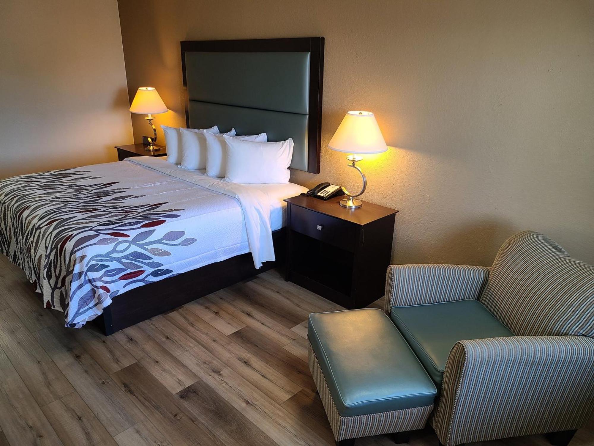 Red Roof Inn Staunton Zewnętrze zdjęcie