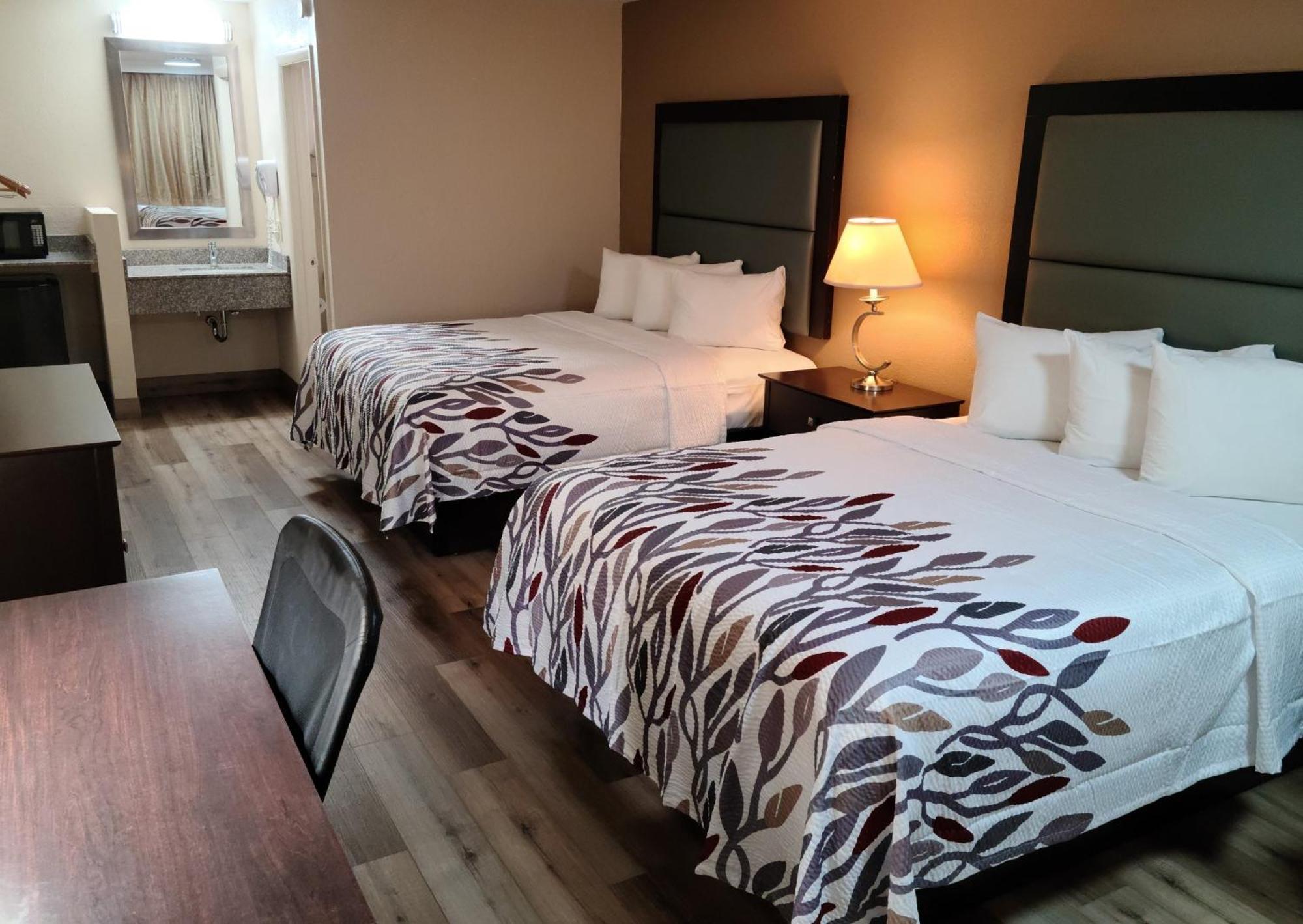 Red Roof Inn Staunton Zewnętrze zdjęcie